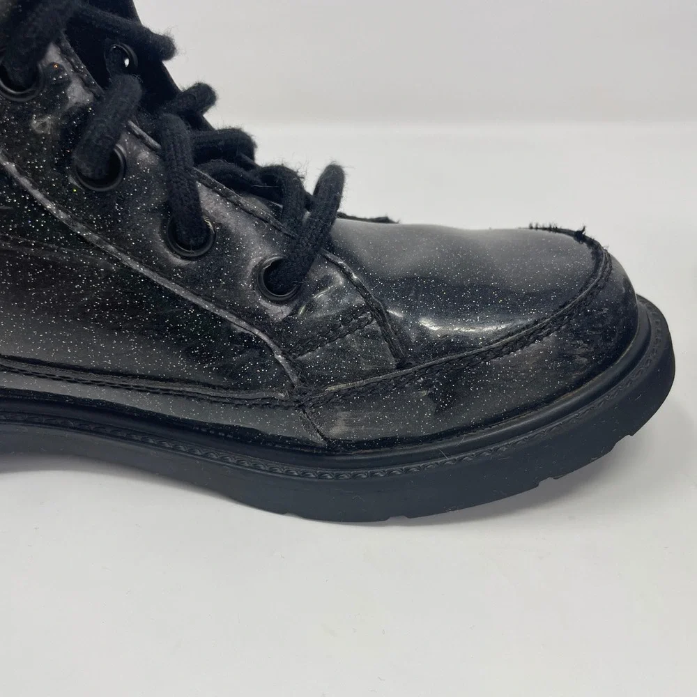 UGG Robley‎ Glitter Boot Black Lace Up Zip Winter Kids 4 Youth Patent Leather